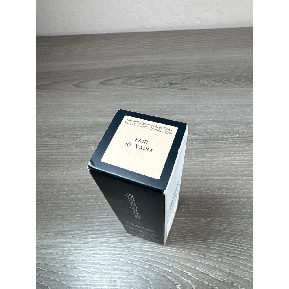 bareMinerals BAREPRO 24HR Wear Matte Liquid Foundation Fair 10 Warm SPF 20 1oz